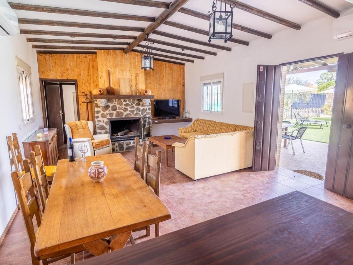 Villa Santa Teresa Vacacional Sevilla 两姐妹 外观 照片